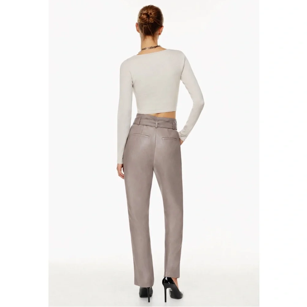 Babaton Aritzia Vegan Leather Belted Pants Taupe High Rise Size 0 - Picture 10 of 13